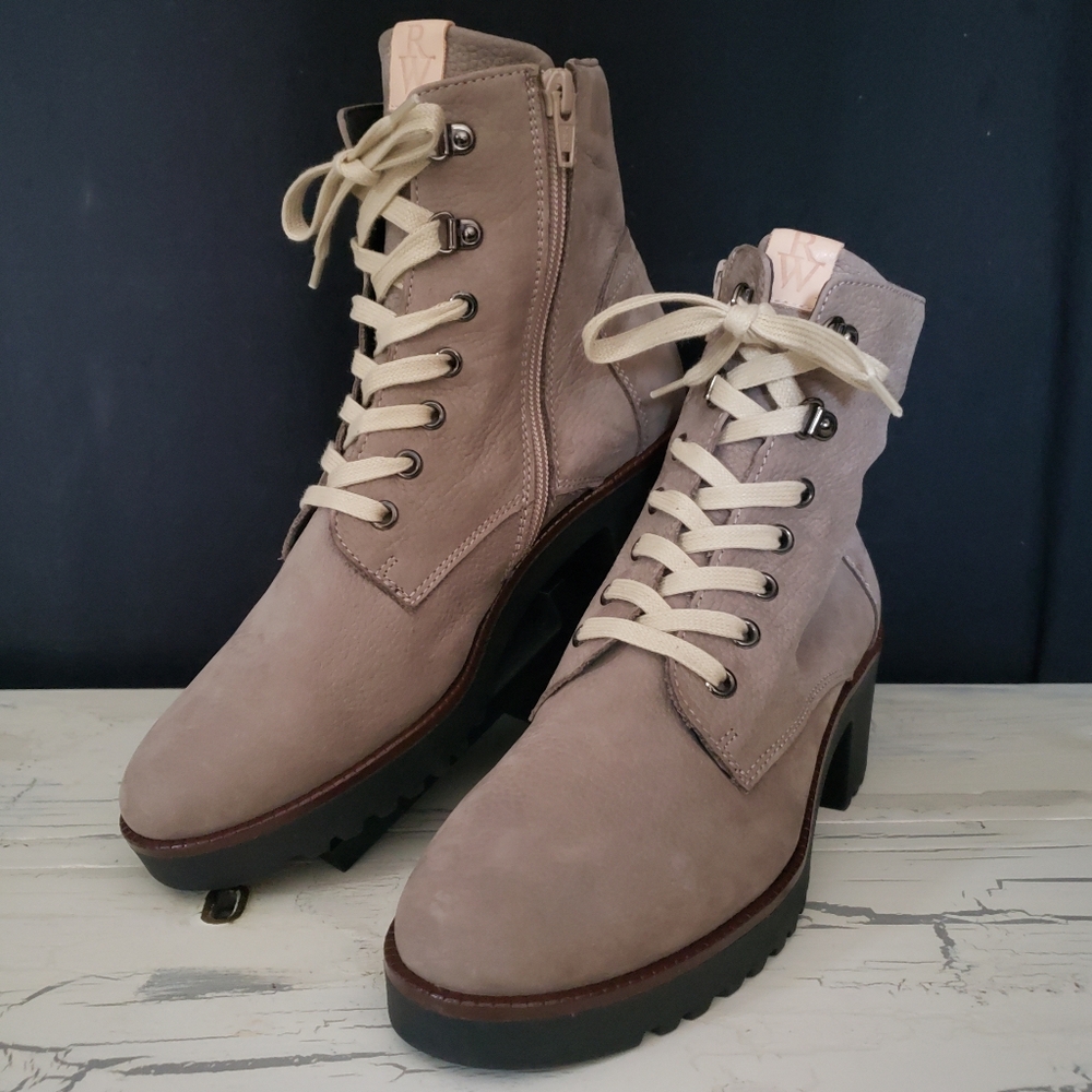 Ron White 'Vandra' Leather Ankle Boots in Khaki - Women's size 7.5-8